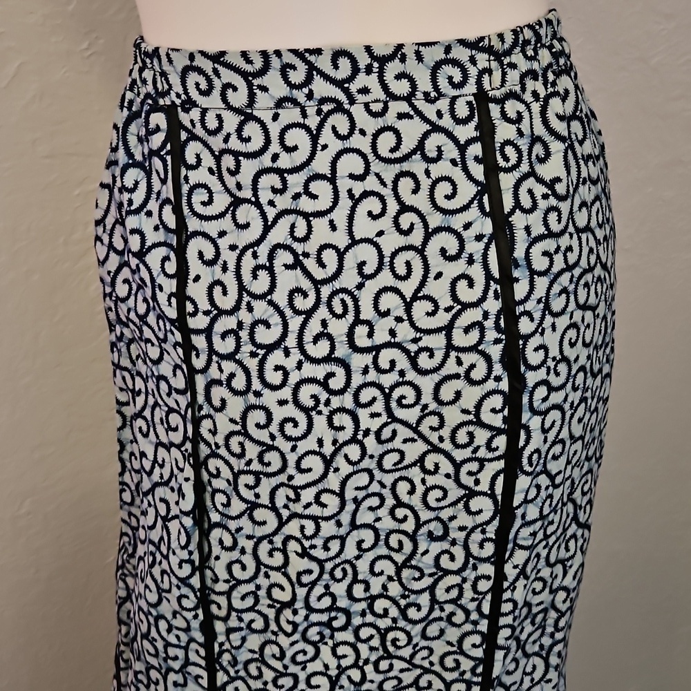 HANDMADE Swirl Patterned Godet Style Artsy Maxi Skirt - Picture 9 of 9